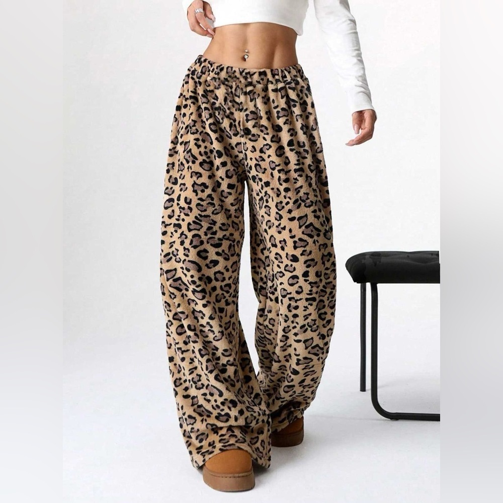 Drawstring Wide Leg Pants - Picture 13 of 16